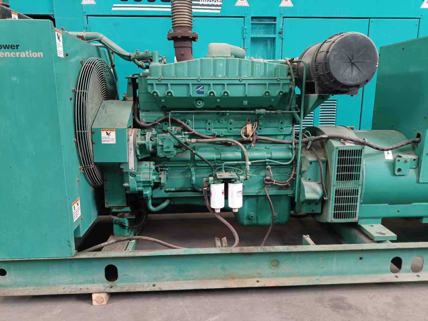 勃利过载会对 600kW 柴油发电机组造成哪些损害？